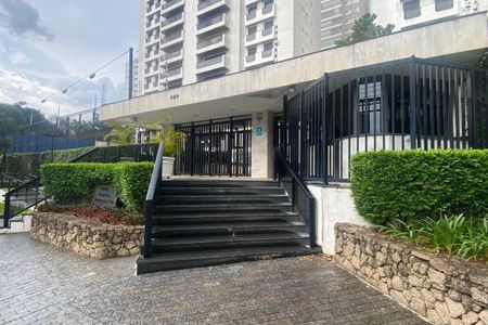 Apartamento à venda com 220m², 3 quartos e 3 vagas