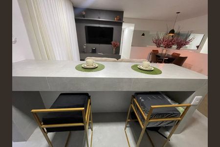 Apartamento para alugar com 80m², 2 quartos e 1 vaga