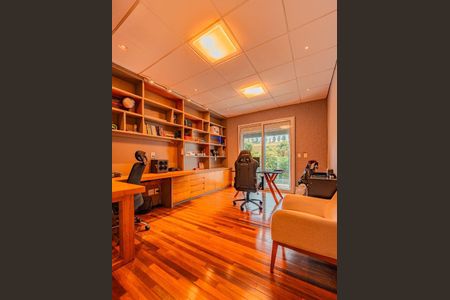 Casa à venda com 420m², 4 quartos e 4 vagas