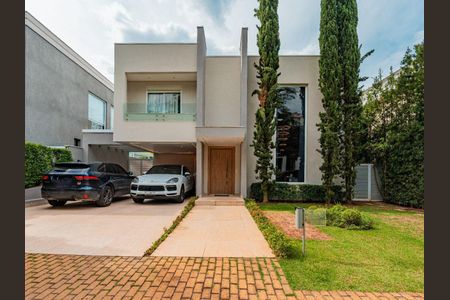 Casa à venda com 420m², 4 quartos e 4 vagas