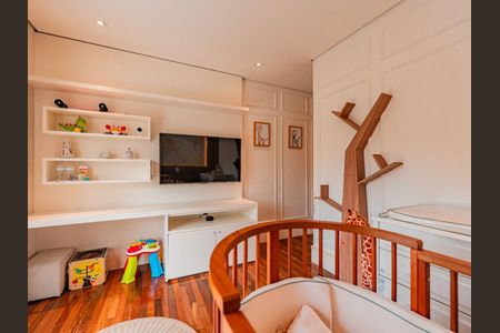 Casa à venda com 420m², 4 quartos e 4 vagas