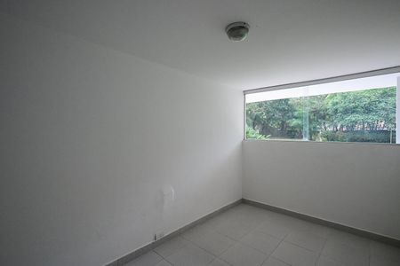 Casa para alugar com 850m², 4 quartos e 9 vagasQuarto de Serviço