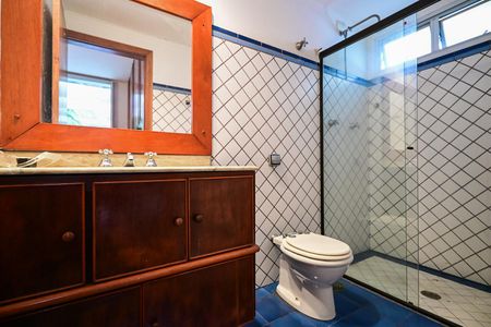 Casa para alugar com 850m², 4 quartos e 9 vagasBanheiro Suíte 2