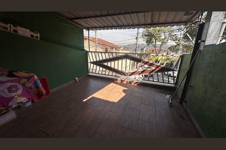 Casa para alugar com 96m², 3 quartos e 2 vagas