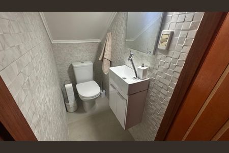 Casa para alugar com 96m², 3 quartos e 2 vagas