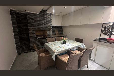 Casa para alugar com 96m², 3 quartos e 2 vagas