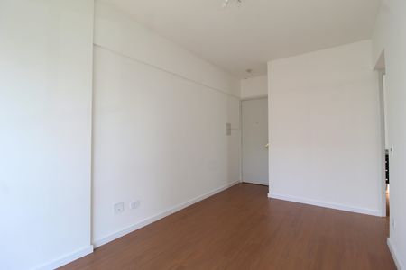 Sala de apartamento para alugar com 1 quarto, 35m² em Indianópolis, São Paulo