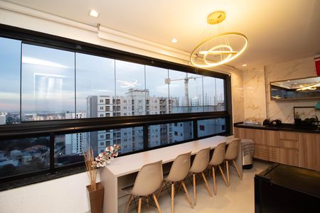 Apartamento para alugar com 90m², 3 quartos e 2 vagas Apartamento para alugar com 90m², 3 quartos e 2 vagasVaranda - Sala