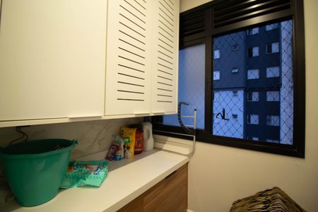 Apartamento para alugar com 90m², 3 quartos e 2 vagas Apartamento para alugar com 90m², 3 quartos e 2 vagasÁrea de Serviço