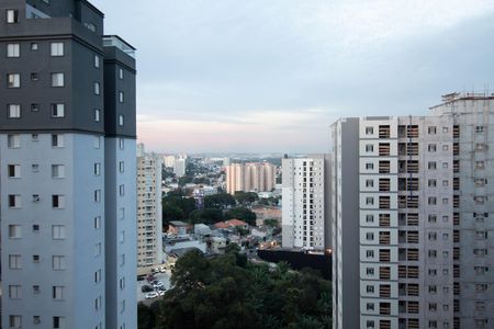 Apartamento para alugar com 90m², 3 quartos e 2 vagas Apartamento para alugar com 90m², 3 quartos e 2 vagasVista - Quarto 2