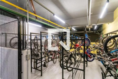 Apartamento para alugar com 90m², 3 quartos e 2 vagas Apartamento para alugar com 90m², 3 quartos e 2 vagasBicicletário