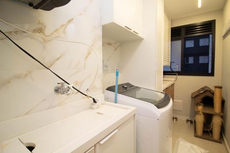 Apartamento para alugar com 90m², 3 quartos e 2 vagas Apartamento para alugar com 90m², 3 quartos e 2 vagasÁrea de Serviço