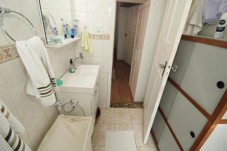 Casa à venda com 116m², 3 quartos e 1 vagaBanheiro Social