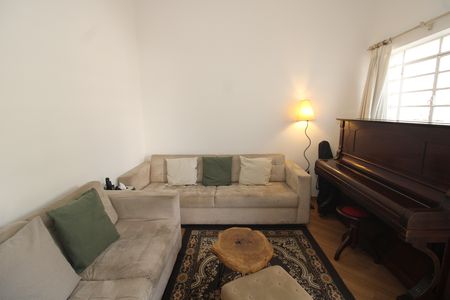 Casa à venda com 116m², 3 quartos e 1 vagaSala