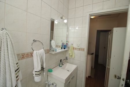 Casa à venda com 116m², 3 quartos e 1 vagaBanheiro Social