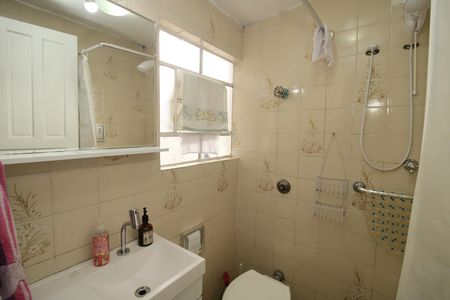 Casa à venda com 116m², 3 quartos e 1 vagaBanheiro da Suíte