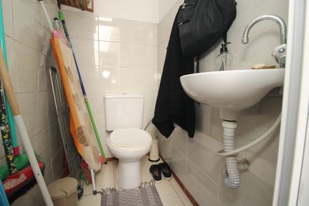 Casa à venda com 116m², 3 quartos e 1 vagaBanheiro de serviço
