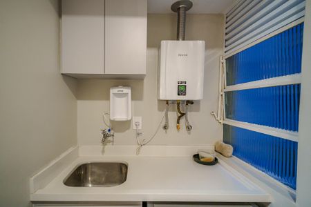Apartamento à venda com 64m², 2 quartos e sem vagaÁrea de Serviço