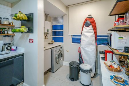 Apartamento à venda com 64m², 2 quartos e sem vagaÁrea de Serviço