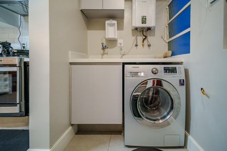 Apartamento à venda com 64m², 2 quartos e sem vagaÁrea de Serviço