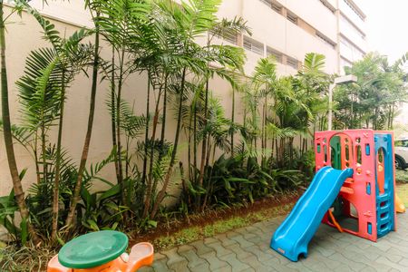 Apartamento à venda com 31m², 1 quarto e sem vagaÁrea comum - Playground
