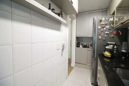 Apartamento à venda com 69m², 2 quartos e 1 vagaCozinha