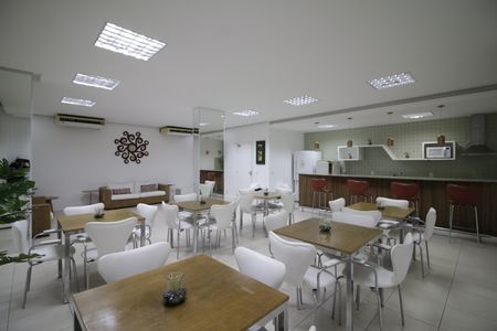 Apartamento à venda com 69m², 2 quartos e 1 vagaÁrea comum - Salão de festas