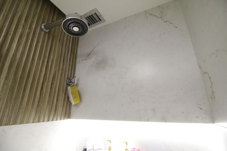Apartamento à venda com 69m², 2 quartos e 1 vagaBanheiro 