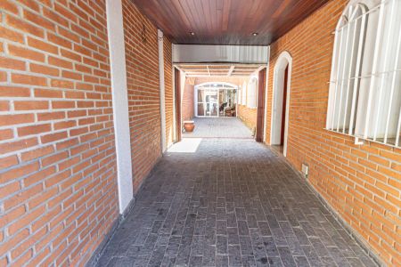 Casa à venda com 480m², 6 quartos e 3 vagas Casa à venda com 480m², 6 quartos e 3 vagasGaragem
