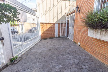 Casa à venda com 480m², 6 quartos e 3 vagas Casa à venda com 480m², 6 quartos e 3 vagasGaragem