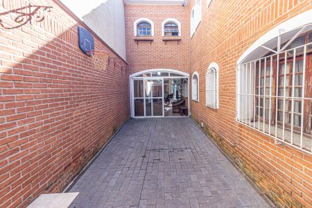 Casa à venda com 480m², 6 quartos e 3 vagas Casa à venda com 480m², 6 quartos e 3 vagasGaragem