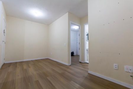 Apartamento para alugar com 42m², 2 quartos e sem vaga Apartamento para alugar com 42m², 2 quartos e sem vagaSala