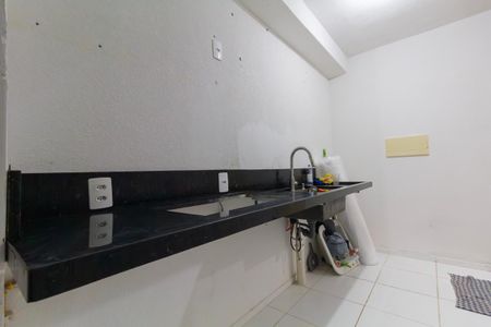 Apartamento para alugar com 42m², 2 quartos e sem vaga Apartamento para alugar com 42m², 2 quartos e sem vagaCozinha e Área de Serviço