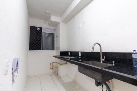 Apartamento para alugar com 42m², 2 quartos e sem vaga Apartamento para alugar com 42m², 2 quartos e sem vagaCozinha e Área de Serviço