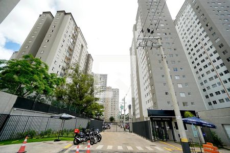 Apartamento para alugar com 42m², 2 quartos e sem vaga Apartamento para alugar com 42m², 2 quartos e sem vagaFachada