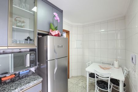 Apartamento à venda com 68m², 2 quartos e 2 vagasCozinha