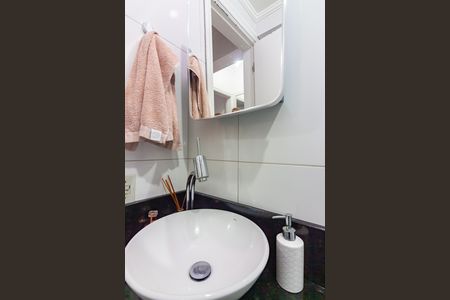 Apartamento à venda com 98m², 3 quartos e 2 vagas Apartamento à venda com 98m², 3 quartos e 2 vagasBanheiro
