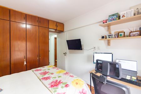 Apartamento à venda com 98m², 3 quartos e 2 vagas Apartamento à venda com 98m², 3 quartos e 2 vagasQuarto 3