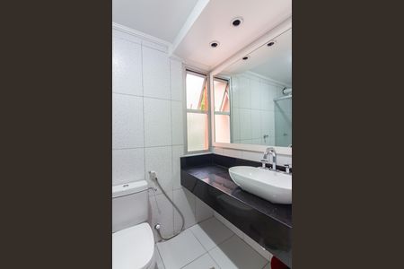 Apartamento à venda com 98m², 3 quartos e 2 vagas Apartamento à venda com 98m², 3 quartos e 2 vagasBanheiro da Suíte 1