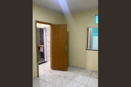 Quarto de casa para alugar com 2 quartos, 60m² em Santíssimo, Rio de Janeiro