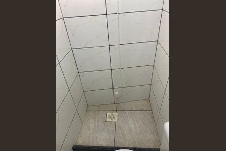 Casa para alugar com 60m², 2 quartos e sem vaga Casa para alugar com 60m², 2 quartos e sem vagaBanheiro