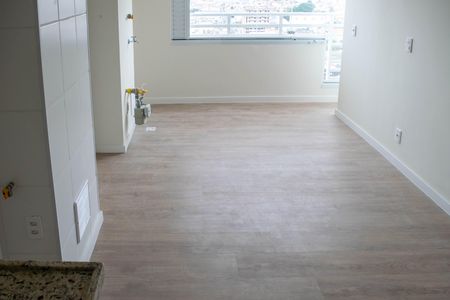 Apartamento à venda com 43m², 2 quartos e 1 vaga Apartamento à venda com 43m², 2 quartos e 1 vagaSala/Cozinha