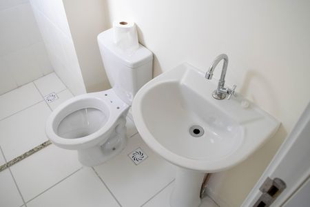 Apartamento à venda com 43m², 2 quartos e 1 vaga Apartamento à venda com 43m², 2 quartos e 1 vagaBanheiro Suíte