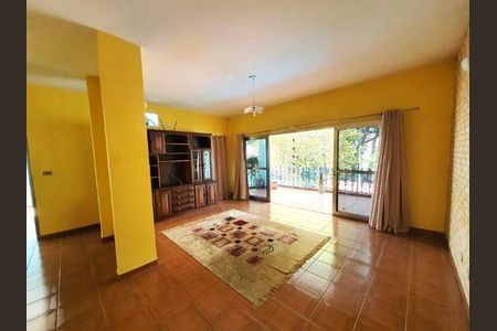 Casa à venda com 4 quartos, 249m² em Jardim Virginia Bianca, São Paulo