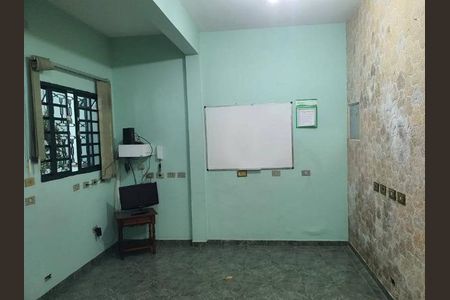 Casa à venda com 249m², 4 quartos e 4 vagas