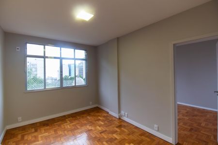 Apartamento para alugar com 2 quartos, 68m² em Centro, Niterói