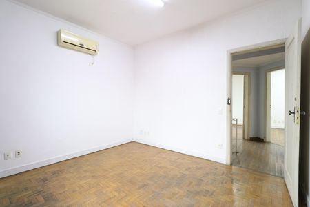 Casa para alugar com 600m², 6 quartos e 12 vagasQuarto 3