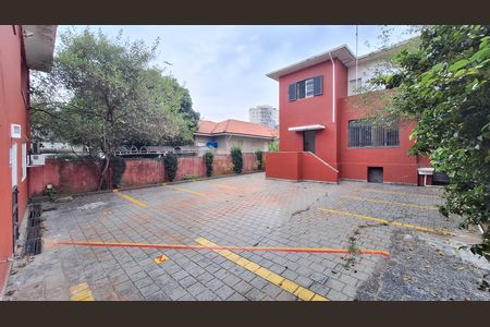 Casa para alugar com 600m², 6 quartos e 12 vagasQuintal