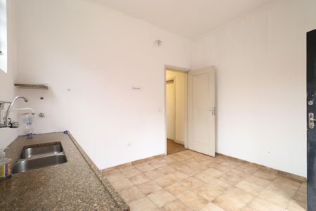 Casa para alugar com 600m², 6 quartos e 12 vagasCozinha
