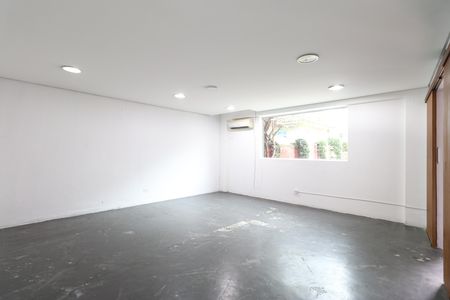 Casa para alugar com 600m², 6 quartos e 12 vagasSala 2